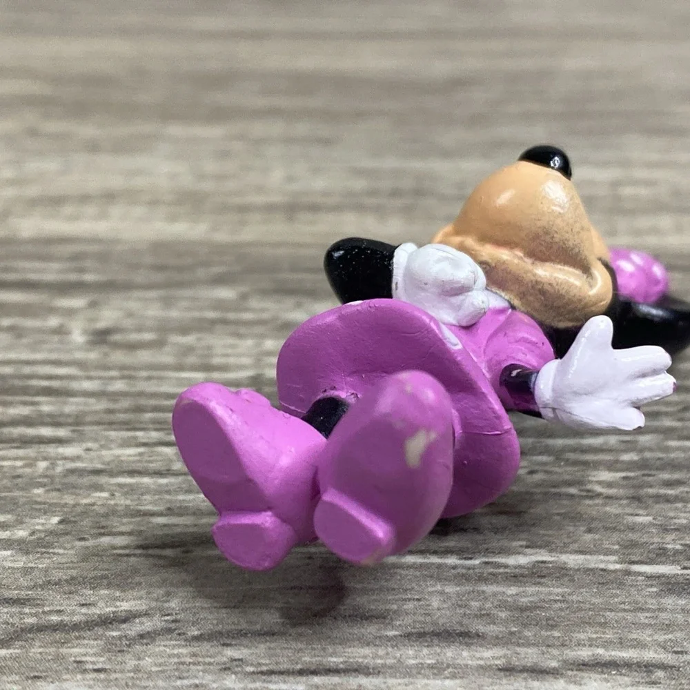 Disney Figurine 2